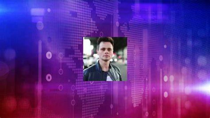 Aaron Dalla Villa Net Worth