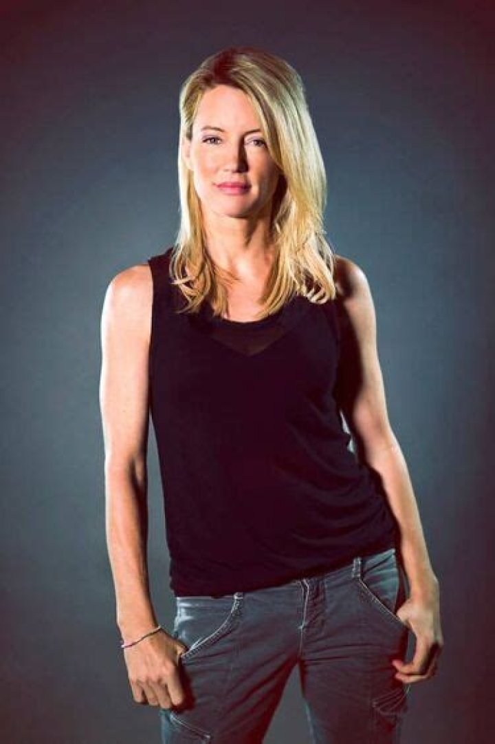 Annie Dutton / Teri DeMarco