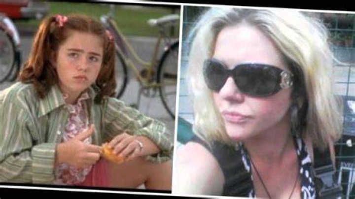 Ashleigh Aston Moore Net Worth
