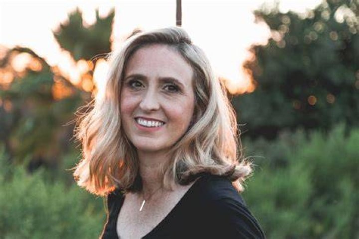 Bambi Woods Net Worth