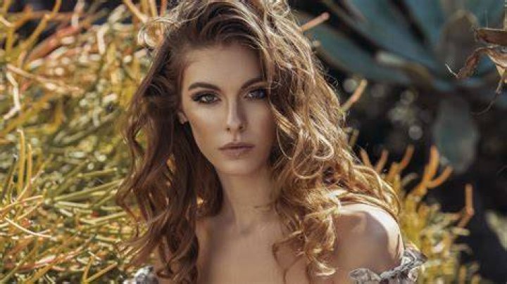 Carmella Rose Carmella Rose