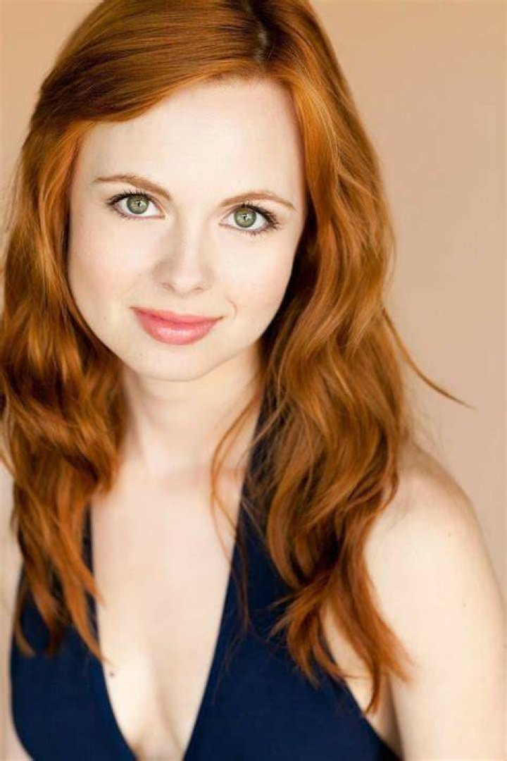 Cassidy Finch / Lucy Howard