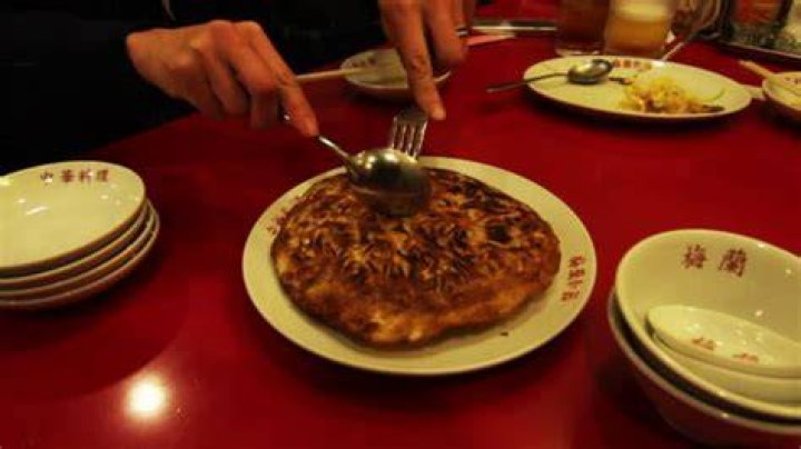 Chinese Restaurant Patron