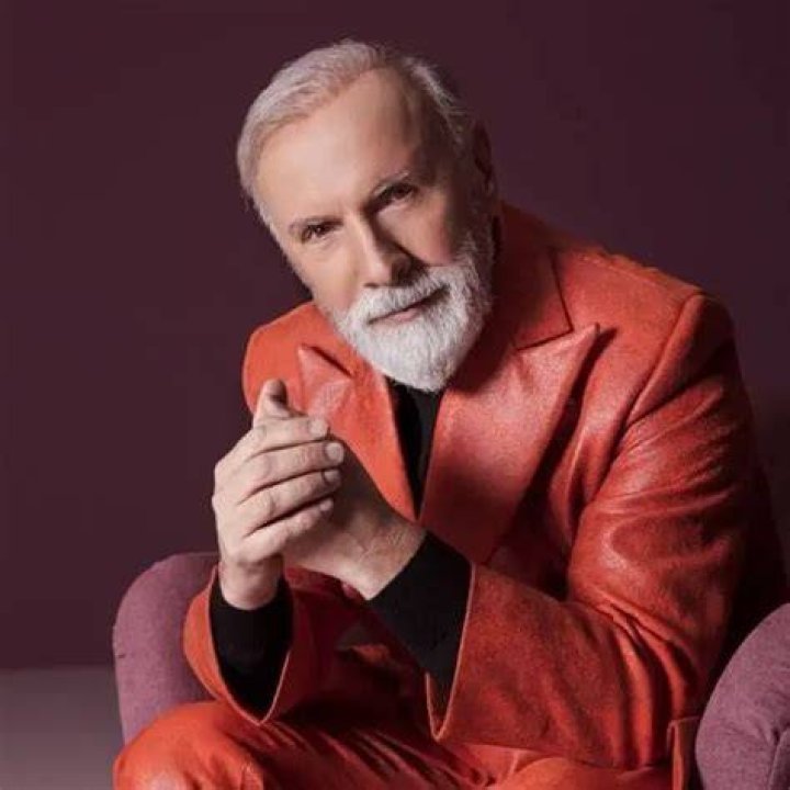 Dino Merlin Net Worth