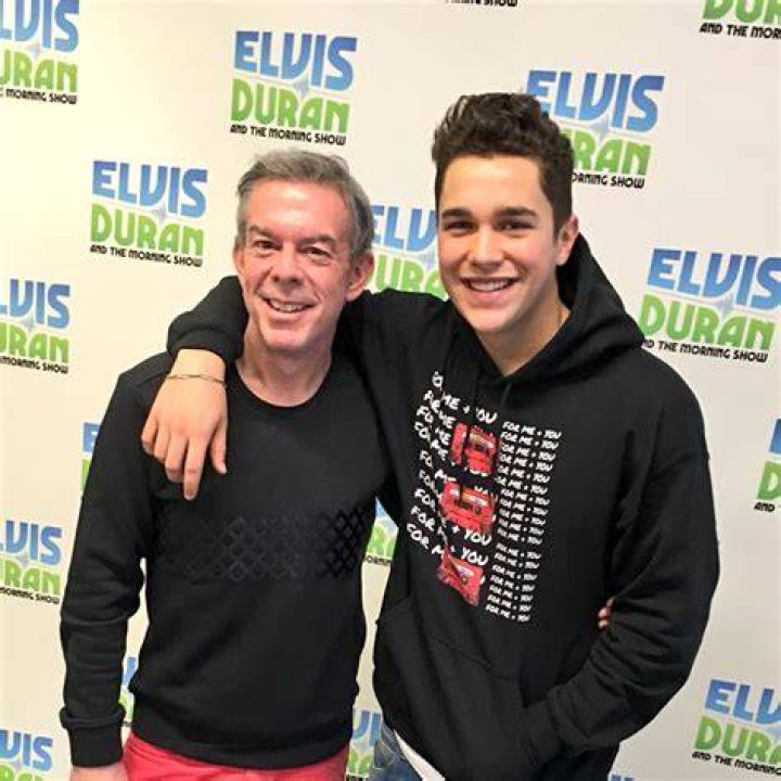 Elvis Duran