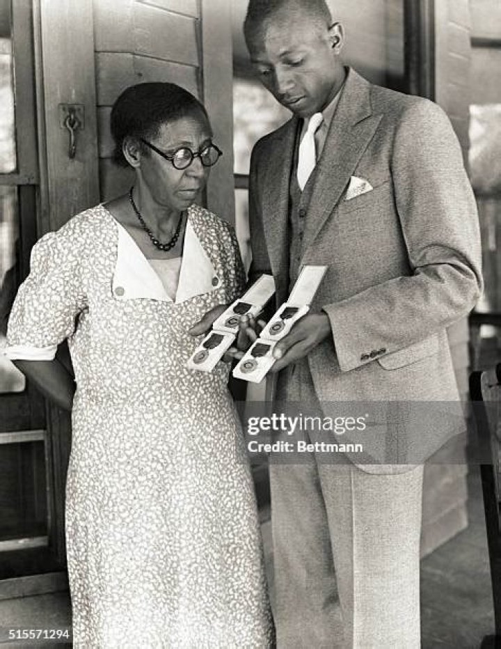 Emma Owens (mother)