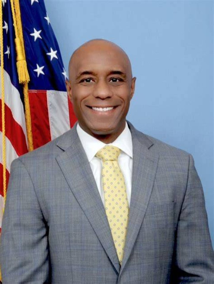 FBI Agent Davis