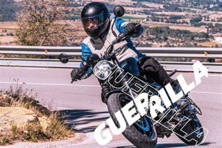 Guerilla #1 / Kicker