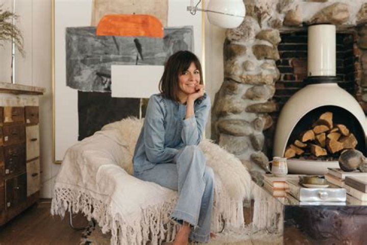 Herself - Designer / Herself - HGTV Designer