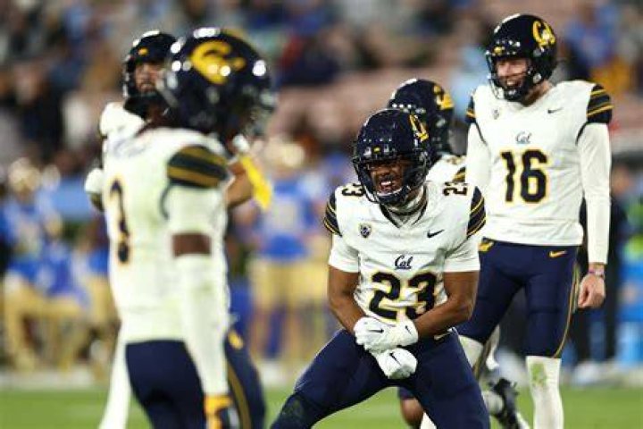 Himself - California Golden Bears Defensive Backs Coach