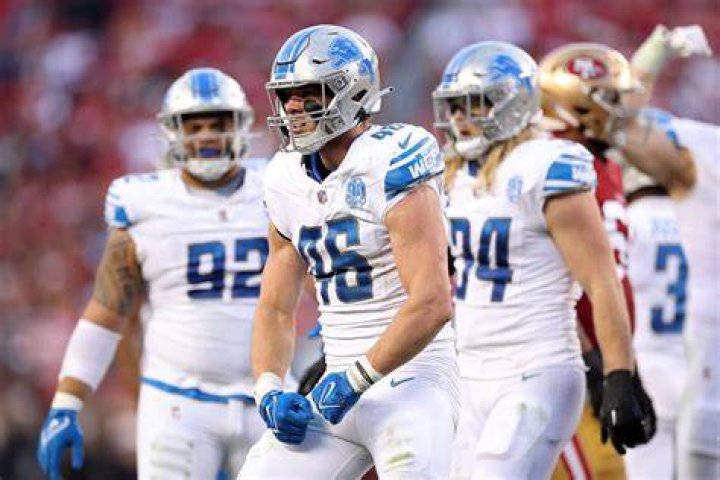 Himself - Detroit Lions Linebacker