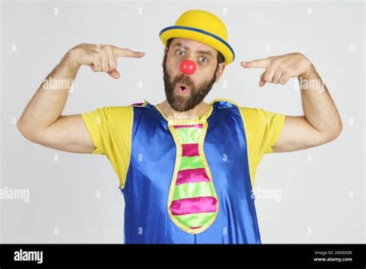 Himself / Himself - Clown