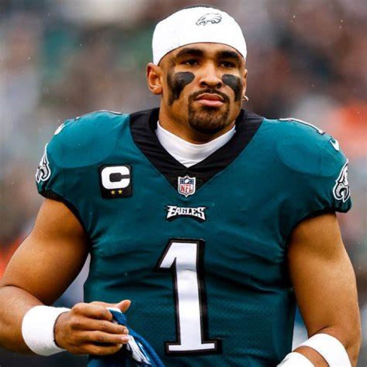 Himself - Philadelphia Eagles Quarterback / Himself - New York Giants Quarterback / Himself - Washington Redskins Quarterback / Himself - San Francisco 49ers Quarterback