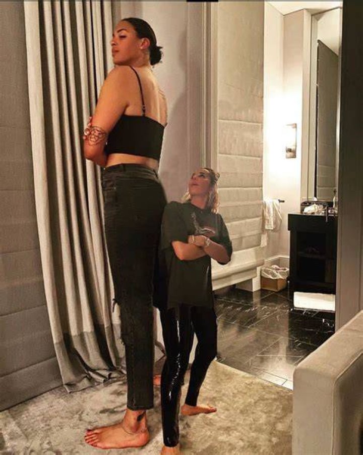 Image of How tall is Daniel Radcliffe?
