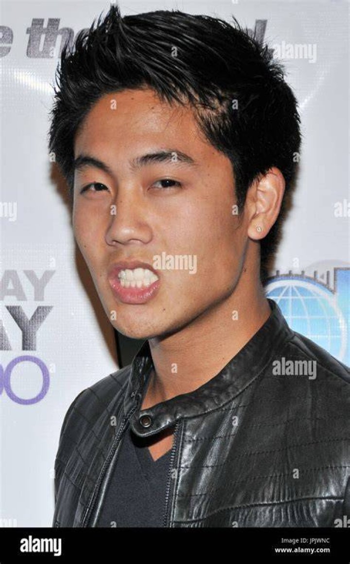 Image of Ryan Higa with his girlfriend Arden Cho