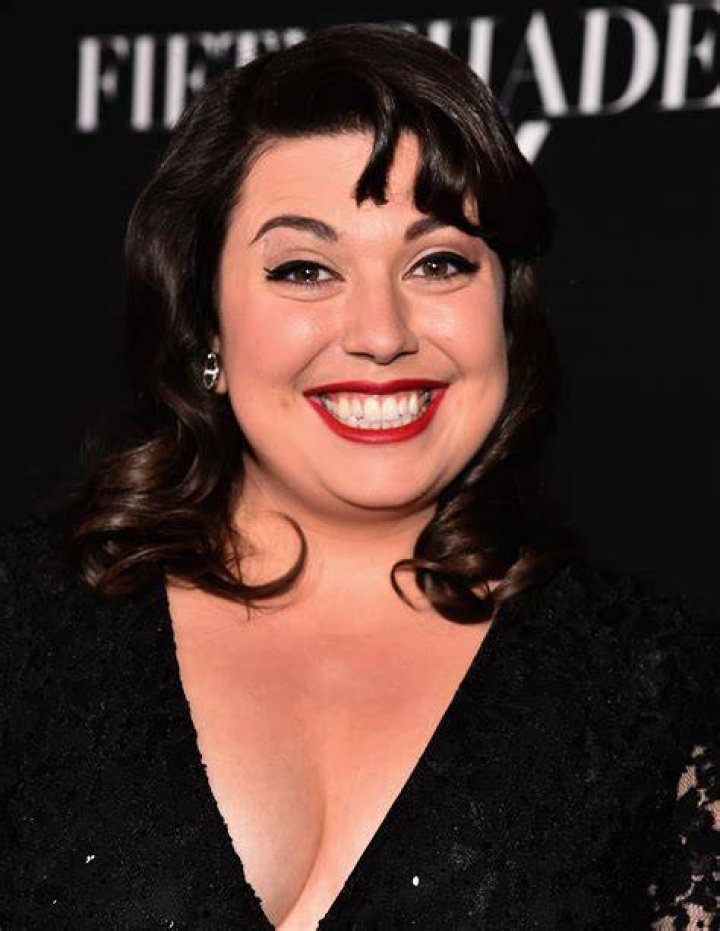 Jenny Zigrino Net Worth
