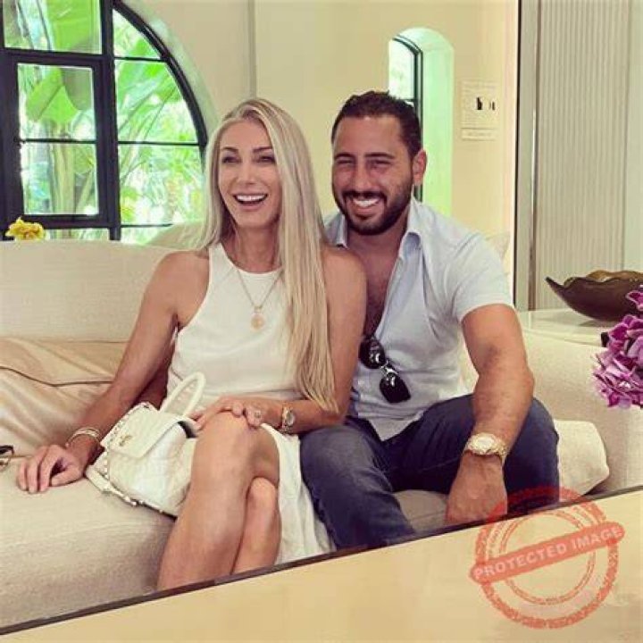 Josh Altman with his Wife and child