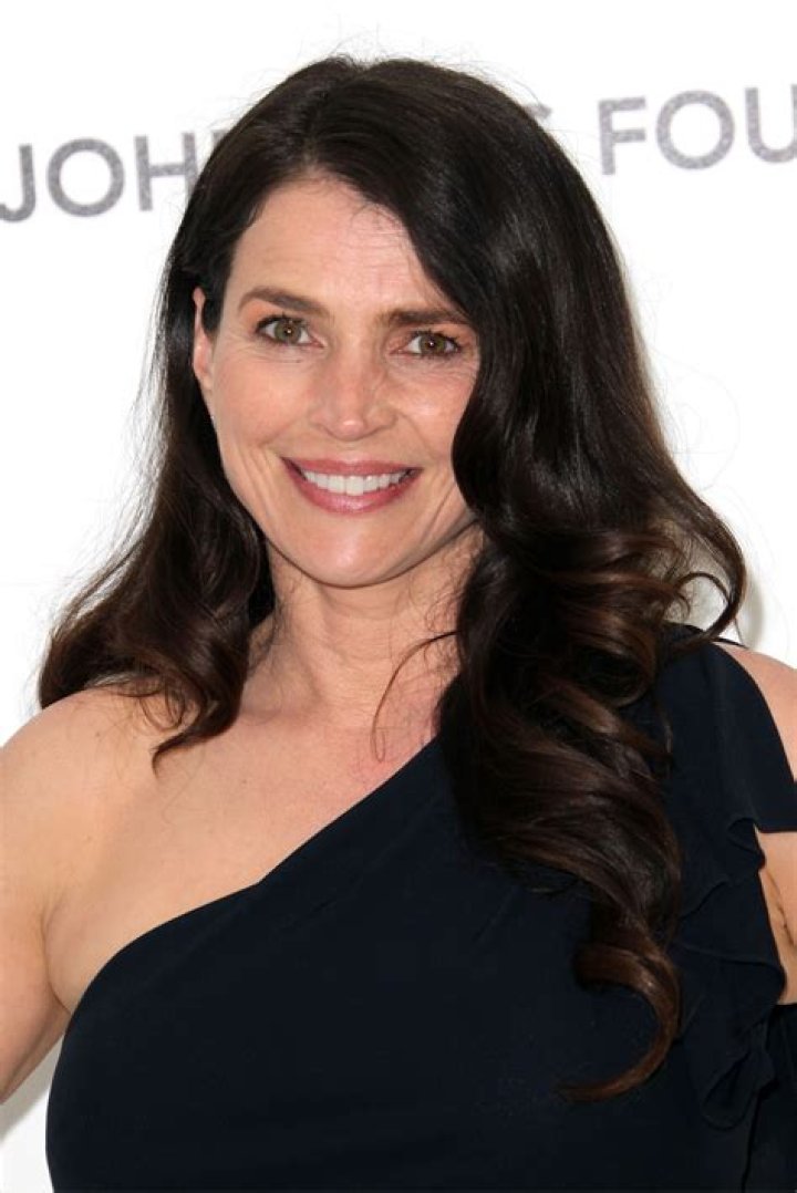 Julia Ormond Net Worth