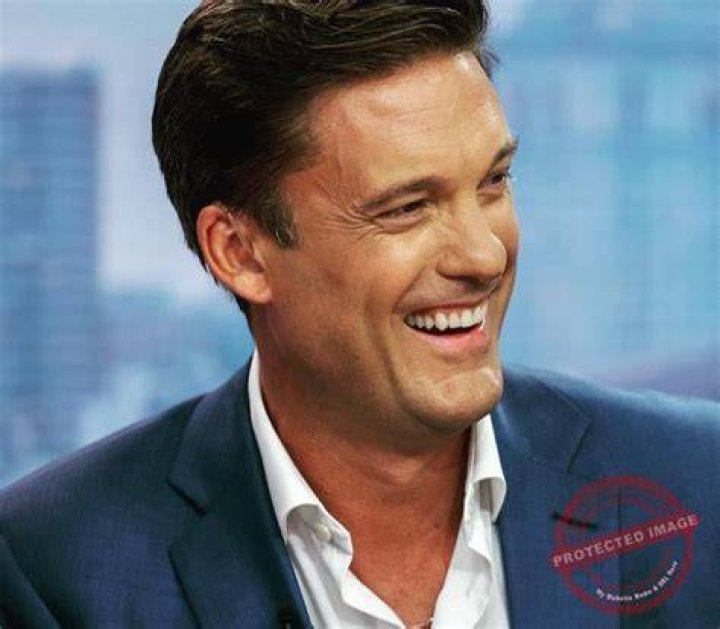 Keir Simmons Net Worth