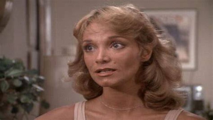 Lynne Marta Net Worth