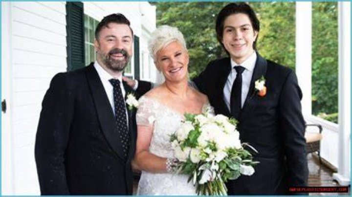 Marlo Smith Husband, Married, Net Worth, Age, Height, Kids, Bio