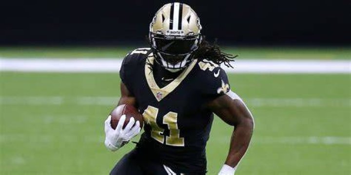 No, Alvin Kamara Is Not Gay: Meet Saints Running Back Wife or Girlfriend