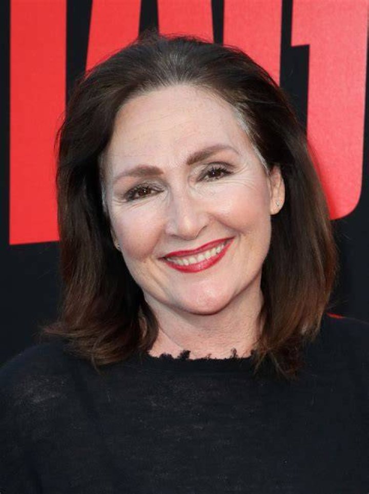Nora Dunn Net Worth