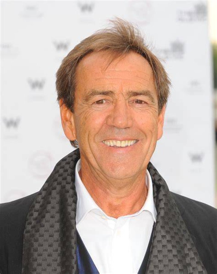 Robert Lindsay Net Worth