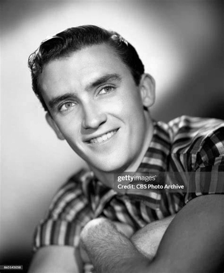 Ronnie Burns / A Tourist / Jim / Jim Goodwin / Mr. Leslie / The Young Man