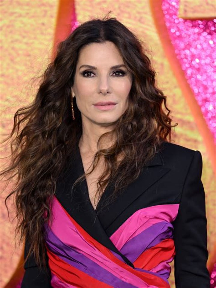 Sandra / Sarah (segment