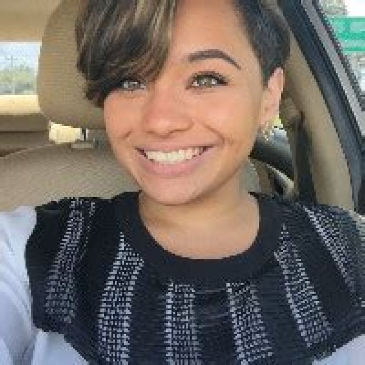 Shayla Weinstein