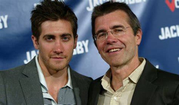 Stephen Gyllenhaal Net Worth