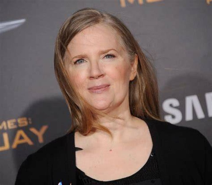 Suzanne Neve Net Worth