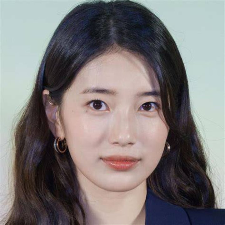 Suzy Song