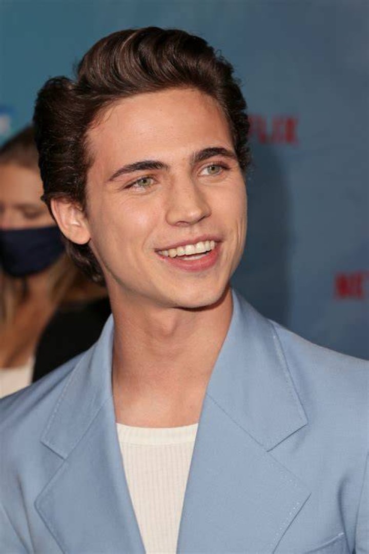 Tanner Buchanan Net Worth