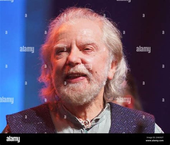 Tommy Sands