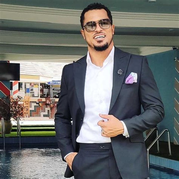 Van Vicker Net Worth