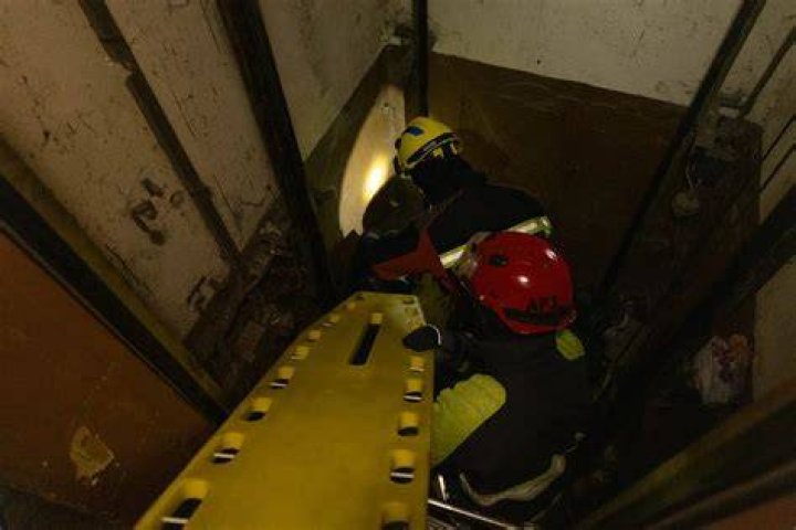 Victim in elevator