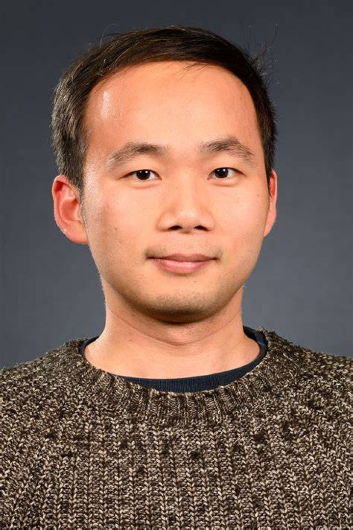 Yan Zhu